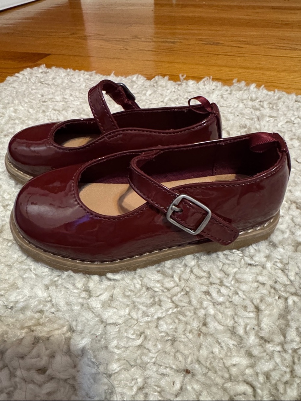 Old Navy Girls' Patent Mary Jane Shoes in Burgundy